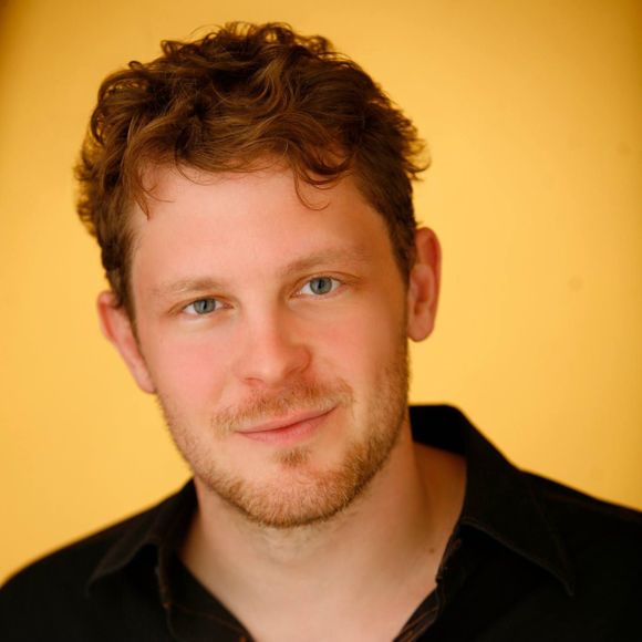 Meet your Posher, Aaron - Picture 1 of 1